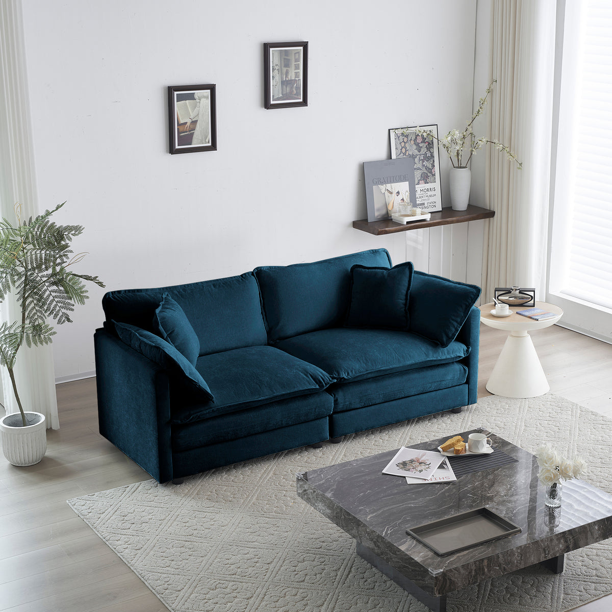 Divano 2 Posti Chenille Blu con 4 Cuscini