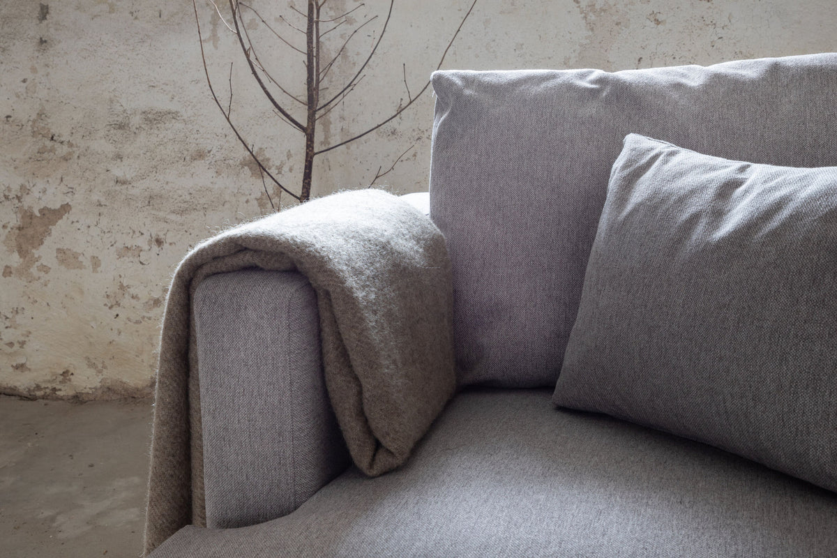Poltrona Singola Sofia in Tessuto Grigio - Design Nordico Moderno